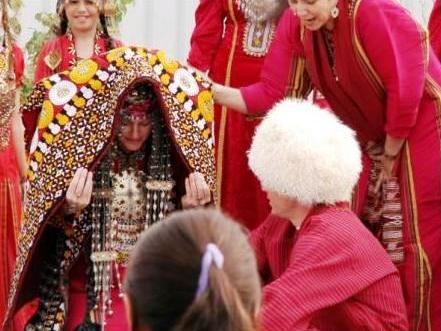 Turkmen wedding, Traditions, Interesting about Turkmenistan